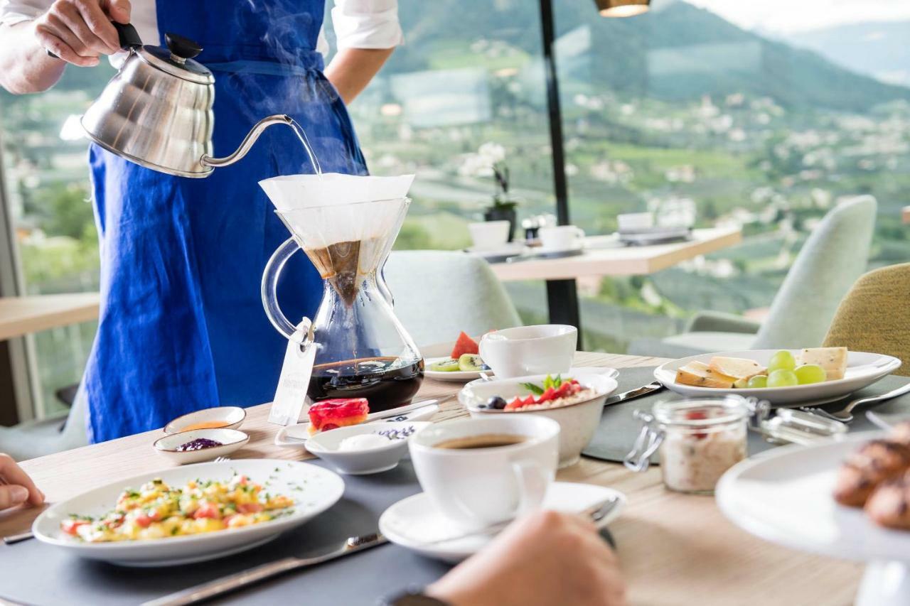Vinea - Suites Tirolo Bagian luar foto